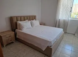 Cozy Apartament Sarand