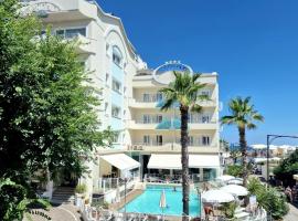 Luxor Beach Boutique Hotel Cattolica，位于卡托利卡的酒店