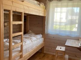 Ecolodge Båthuset 69Nord，位于索玛若伊的旅馆