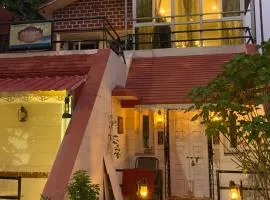 We have wonderful villa at Shantiniketan.