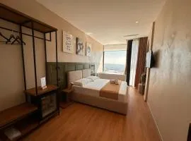Z art Hotel，位于克鲁亚地拉那特蕾莎修女国际机场 - TIA附近的酒店