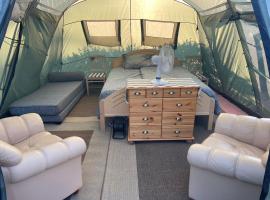 Omppula Rauma glamping teltta，位于劳马的豪华帐篷