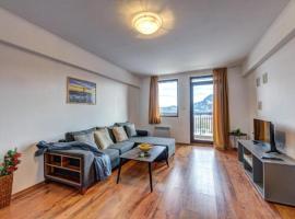 Silver Hills Rooms & Apartments with Free Parking，位于斯莫梁的酒店