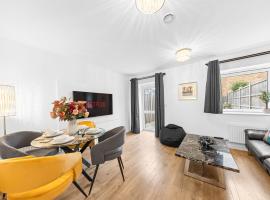 THE OAK - An Elegant 2 Bedroom House in Dartford - London Zone 8，位于达特福德的酒店