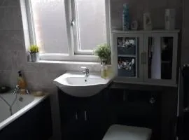 medium sized room in my bungalow