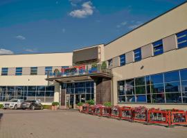 Fabryka Jedzenia，位于赞布鲁夫的酒店