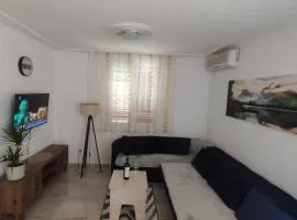 Apartman Sutomore