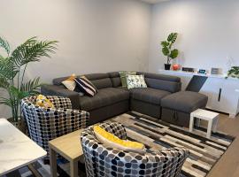 Beautiful and cozy room，位于卡尔加里的酒店
