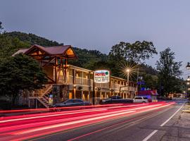 河滨汽车旅馆，位于切罗基的酒店