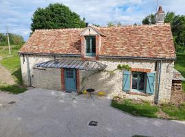 Retraite Champêtre avec Home Cinéma et Verger Libre Cueillette, près de la Loire et des Châteaux - FR-1-590-435，位于Gémigny的酒店