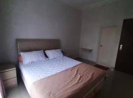 Indo Sari Homestay，位于Sadang的酒店