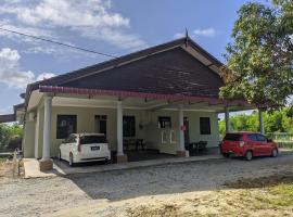 Homestay Ayah Ngah Marang，位于马兰的酒店