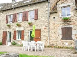 Le gite aubrac, 4 personnes au bacon