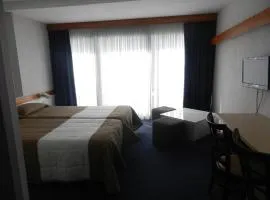 Hôtel Dupleix - Hyper centre - Réouverture