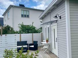 Tiny House!，位于韦斯特维克的酒店