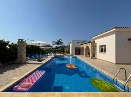 Villa Imperial Sea-Caves Private Pool