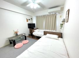 FUKUOKA airport line Ijiri st self check in apartment，位于福冈的酒店