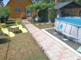 La Prietenicu，位于穆里吉奥尔的酒店