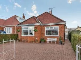Bungalow In Hornsea Near Sea With Garden