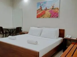 Grace & RB Hotel