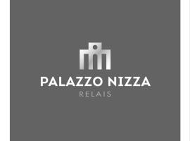 Relais Palazzo Nizza - Luxotel & Apartotel，位于萨莱诺的酒店