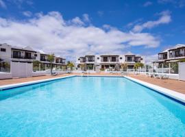 Beautiful Home in Lanzarote 5 mins from Marina，位于普拉亚布兰卡的酒店