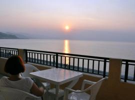 Hotel Derveni Georgiadis，位于Stómion的酒店