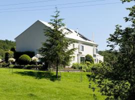 Whispering Pines，位于Folkendange的住宿