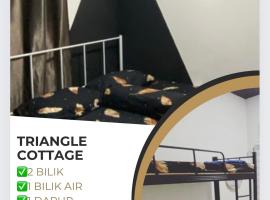 Triangle Cottage Jerteh Besut，位于Jertih的酒店