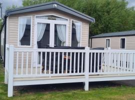 Deluxe 3 Bed Holiday Home in Port Seton，位于塞顿港的酒店