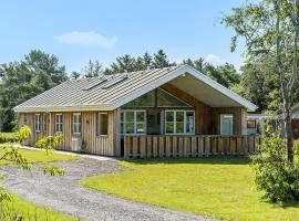 4 Bedroom Cozy Home In Skjern