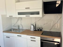Apartmani Penga，位于卡什泰拉的酒店