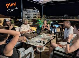 Scodrinon Hostel，位于斯库台的酒店