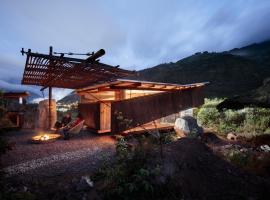 Pedra Inn - Fantástica y Premiada Arquitectura，位于巴尼奥斯的露营地