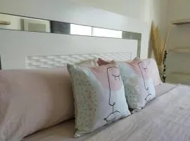 Casa completa recién renovada Con AA