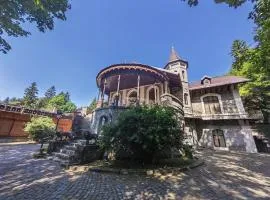 卡斯特鲁斯特比旅馆