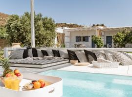 Ow Andros Suite 3,Private Whirlpool，位于安德罗斯的酒店