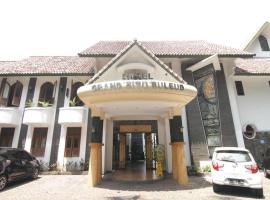 Grand Situ Buleud by MyHome Hospitality，位于普哇加达的酒店