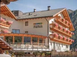 Hotel Markus，位于圣贾科莫的酒店