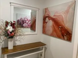 Beautiful 3 Bedrooms BNB between Airport and Sea