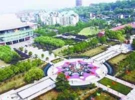 Lavande Hotels Wuhan Wuchang Railway Station Square