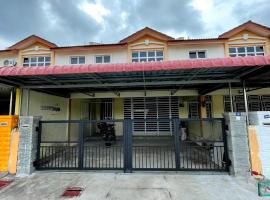 Radzz Homestay，位于Kampung Gurun的酒店