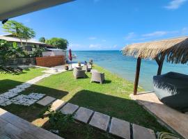 Studio bord de mer Fare Tahitea Pension，位于Taputapuapea的旅馆