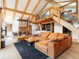 Apart33 Top 1-33 Penthouse