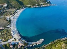 La corse entre plage et rivière