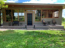 Potrerillos Ranch close to Boquete，位于下博克特的酒店