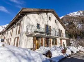 Apartment Arsene No 2 - Happy Rentals