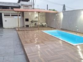 Nossa Casa com Piscina，位于瓜拉派瑞的酒店