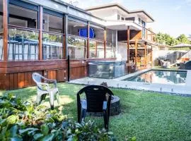 Kings Beach Home with Pool and Putt Putt