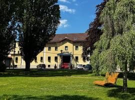 Hotel Thalfried，位于鲁拉的酒店